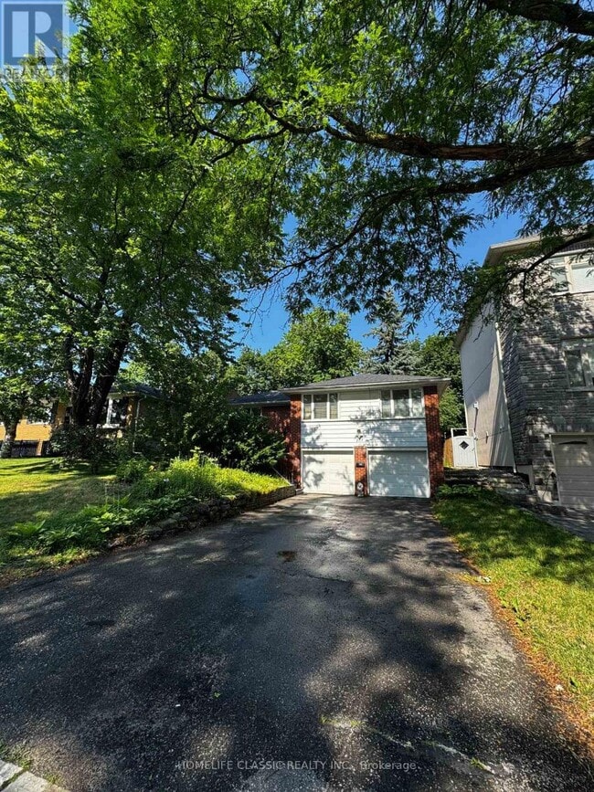 Building Photo - 267 Iredale Rd