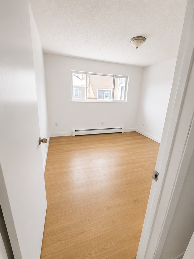 Building Photo - 7309 W Hampden Ave