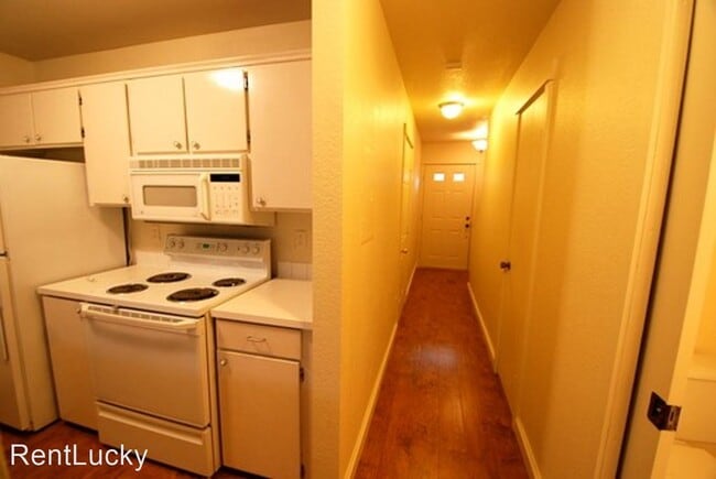 Building Photo - 2 br, 1.5 bath House - 830 Pike St NE Apt A8