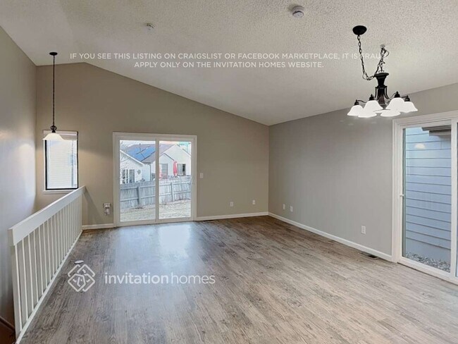 Foto del edificio - 4120 E 134th Dr