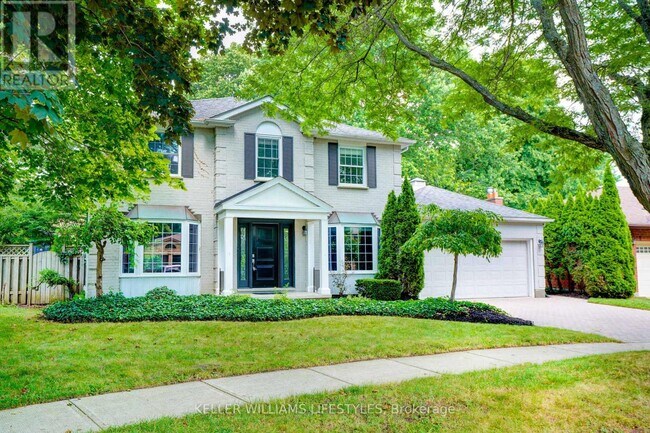 Photo du bâtiment - 1713 Phillbrook Crescent