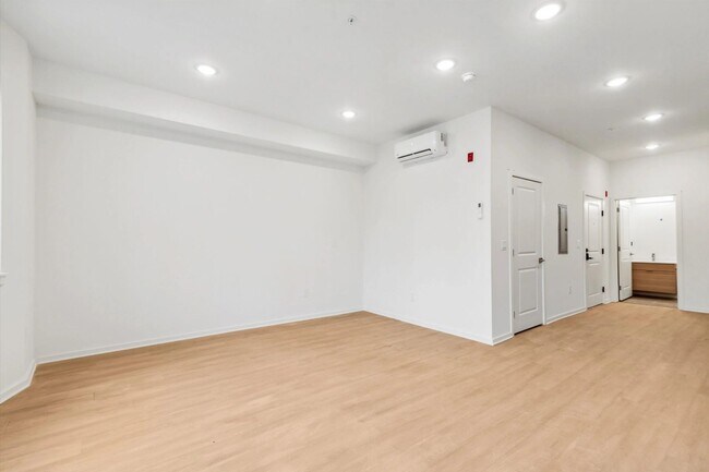 Foto del edificio - 245 N 12th St
