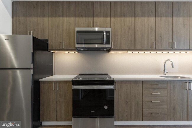 Foto del edificio - 525 N 41st St