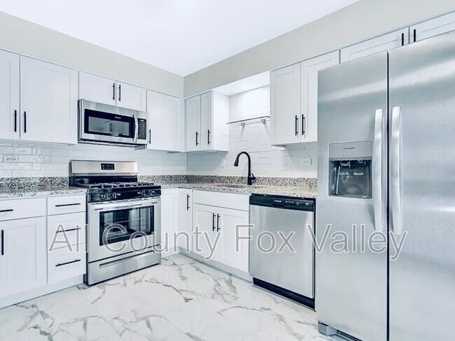 Foto del edificio - 9224 S Turner Ave