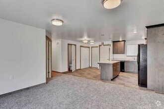 Building Photo - 951 Gibbon St