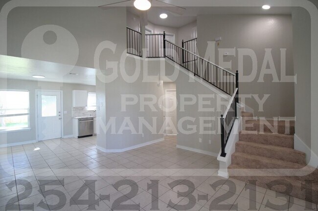 Foto del edificio - Charming 6-bed, 2.5-bath home in Killeen