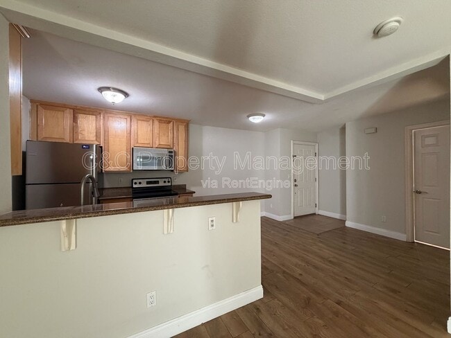 Foto del edificio - 1045 Peach Ave