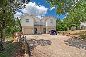 Building Photo - 1005 Canyon Edge Dr