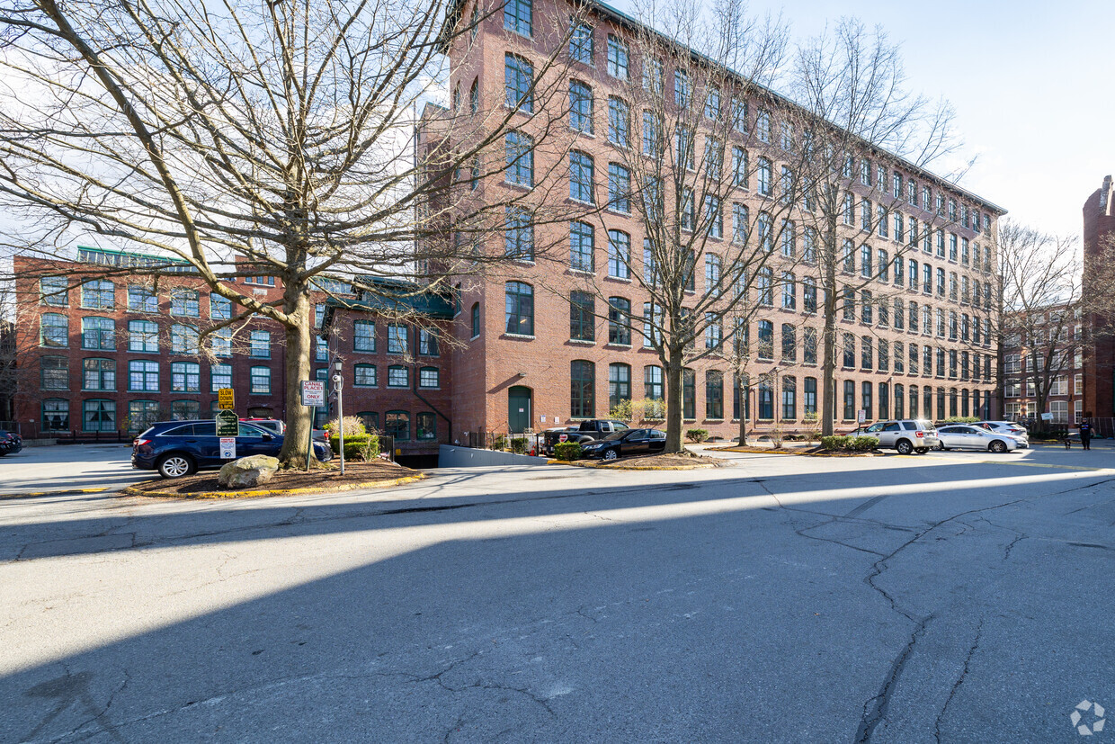 246.1 Market St Lowell, MA - Coal Pocket & Boiler Buildings