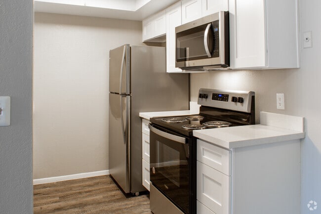 Interior Photo - Copper Canyon Apartments