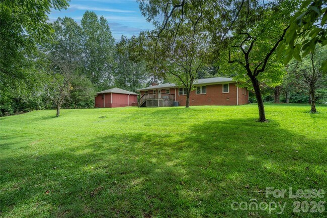 Foto del edificio - 6510 Pleasant Grove Rd