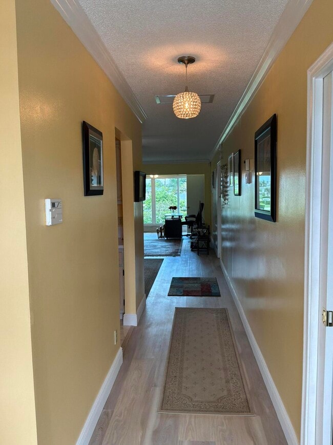 Foto del edificio - 1121 Cactus Terrace