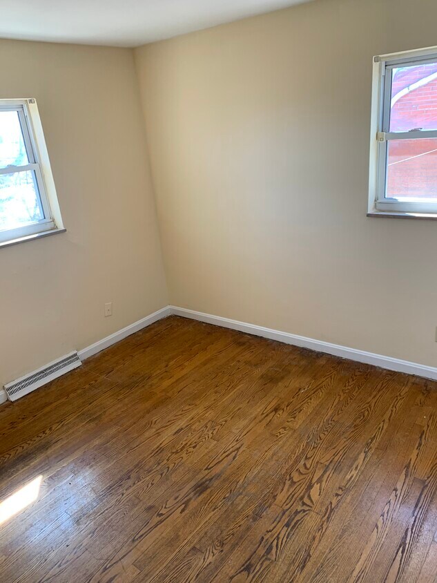Master Suite - 2163 Will Fant Dr