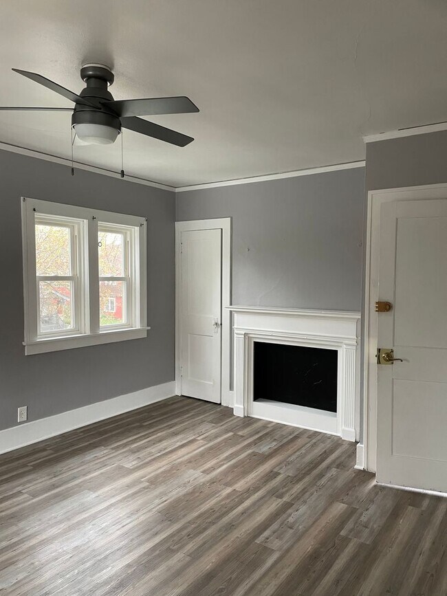 Building Photo - 712-714 Yuba