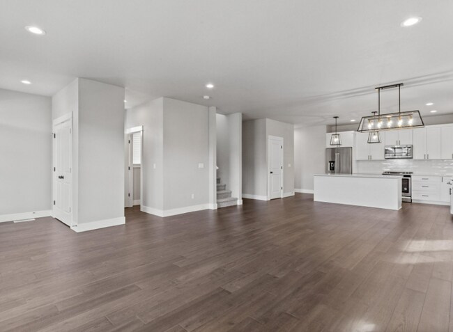 Building Photo - Beautifully Upgraded Home Near McMenamins ...