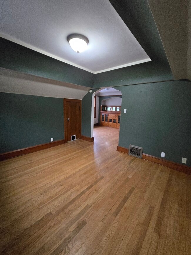 Building Photo - 2101A S 65th St