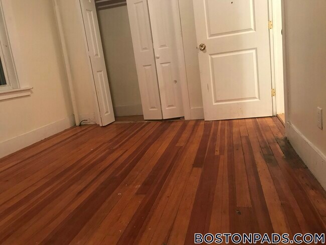 Foto del edificio - 24 Lexington Terrace