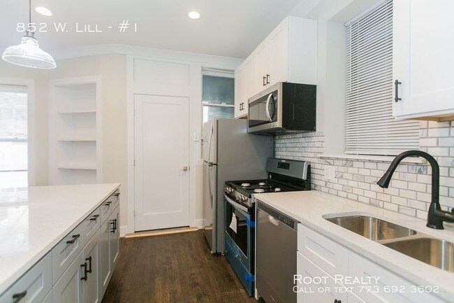 Foto del edificio - 852 W Lill Ave