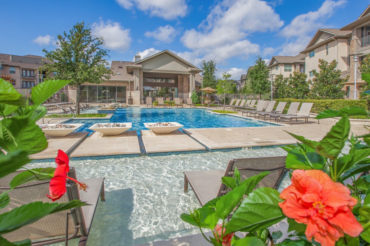 Foto principal - Ovation at Lewisville Apartment Homes