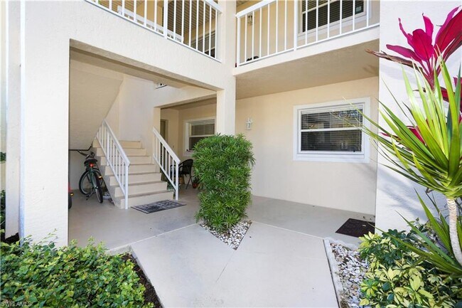 Building Photo - BERKSHIRE LAKES***RARE 3 BED/2 BATH CONDO*...