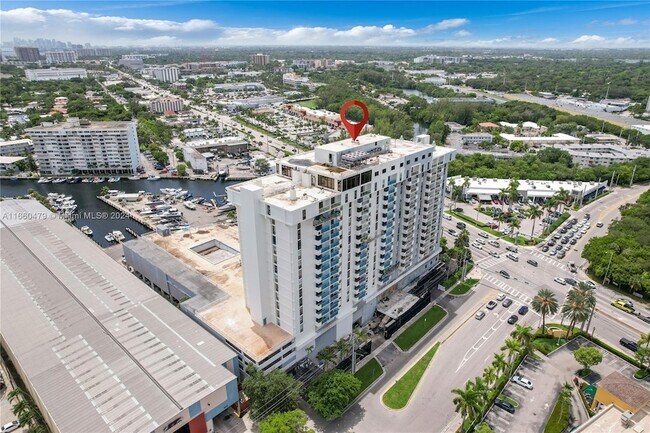 Building Photo - 13499 Biscayne Blvd
