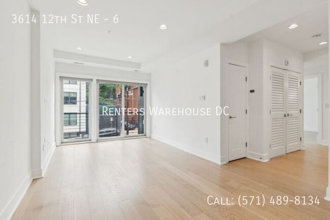 Building Photo - 3614 12th St NE