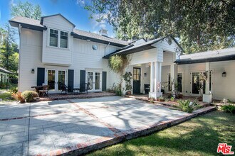 Building Photo - 9530 Moonridge Terrace Pl