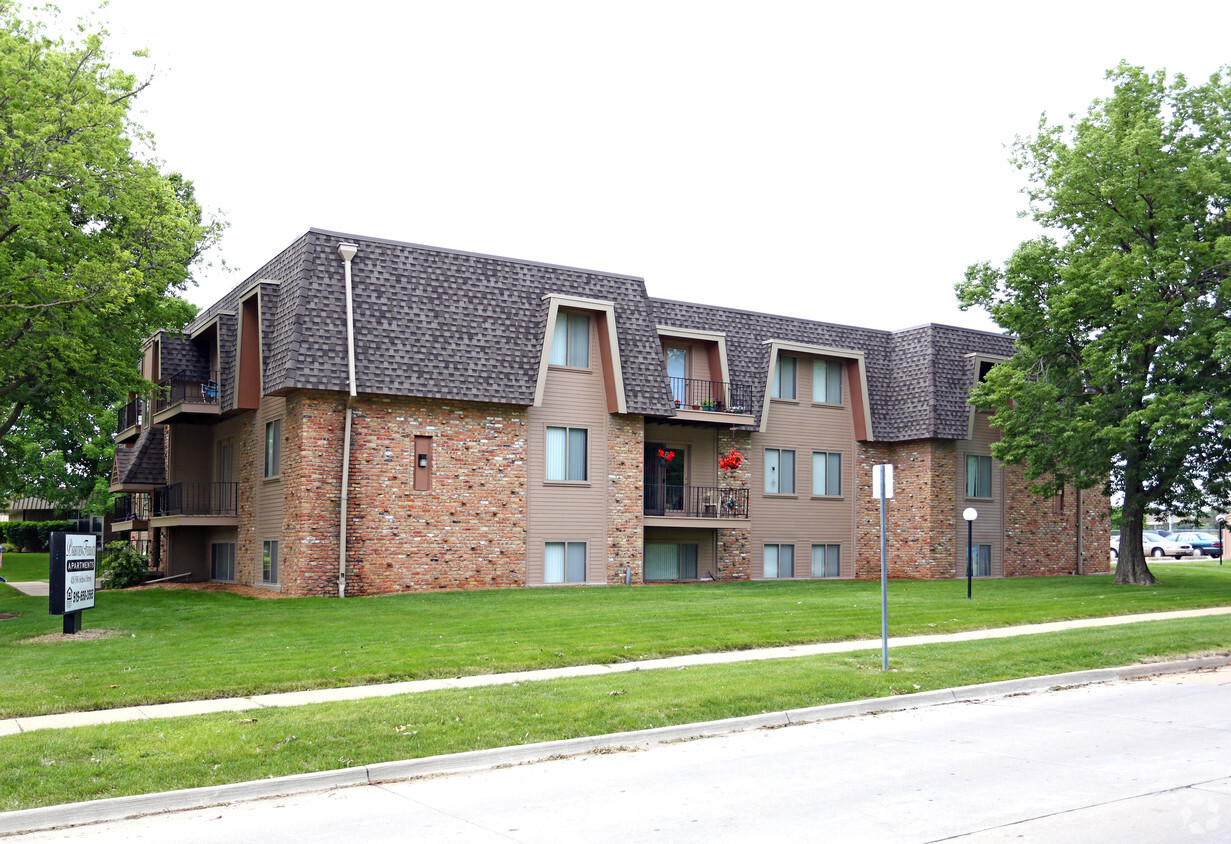 Foto principal - Parkview Terrace Apartments