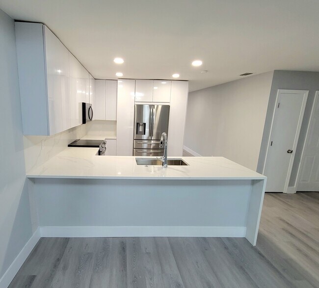 Cocina - 3059 NW 103rd Ln