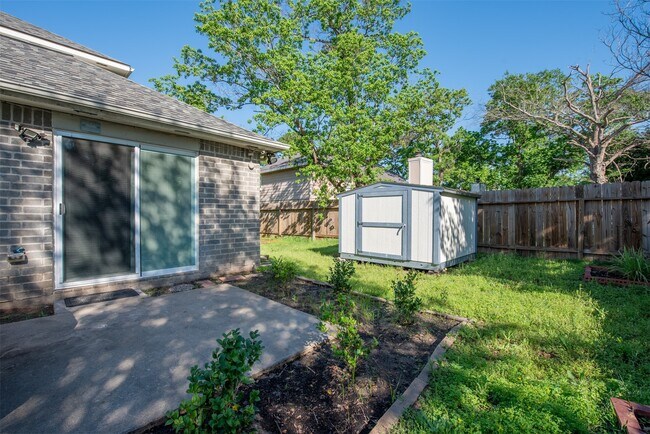 Foto del edificio - 6930 Haven Creek Dr