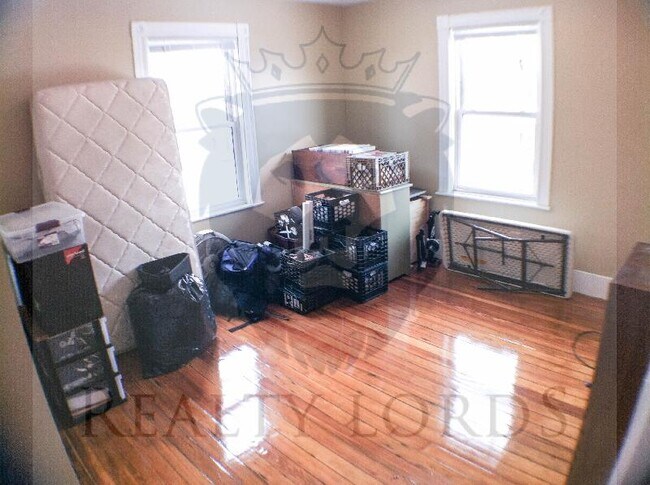 Foto del edificio - 19 Haskell St