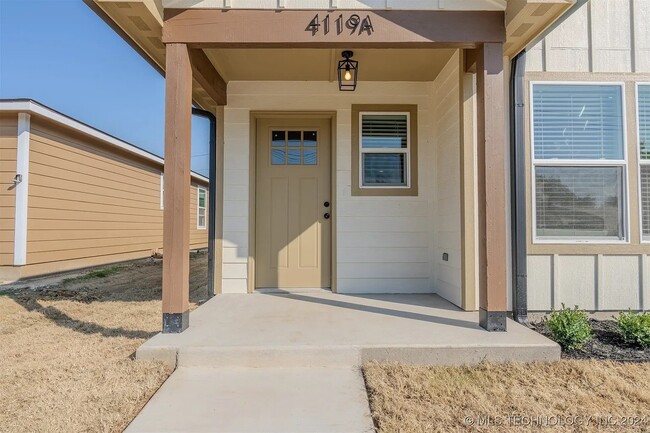 Foto del edificio - Brand New Duplex in Tulsa - 3 Bed, 2 Bath