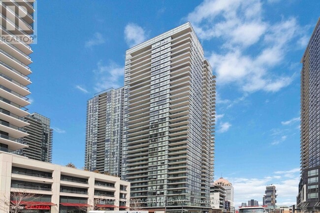 Building Photo - 4065-4065 Brickstone Mews