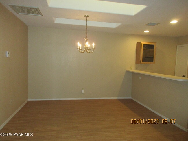 Building Photo - 3069 Smokey Rd