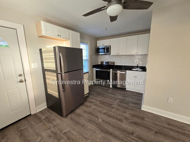 Foto del edificio - 321-323 South 5th Street