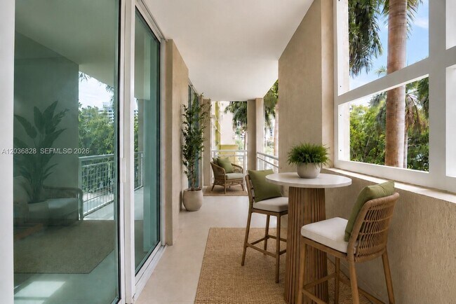 Foto del edificio - 2000 N Bayshore Dr