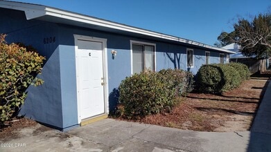 Building Photo - 6204 Pinetree Ave