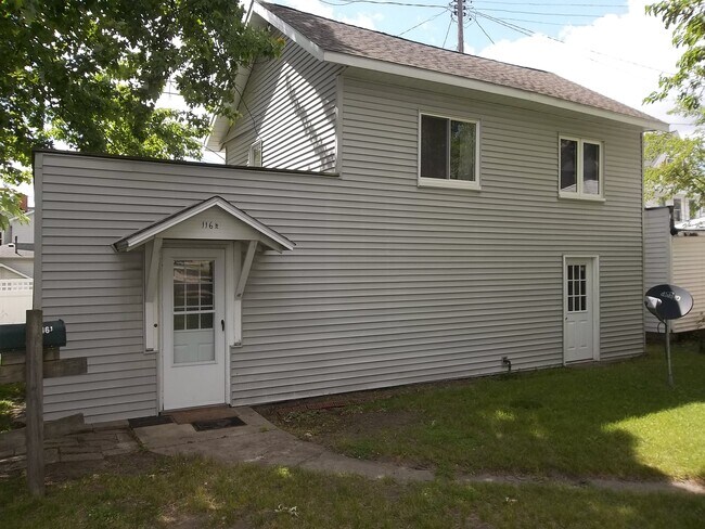 Building Photo - 116 S Kinney Ave