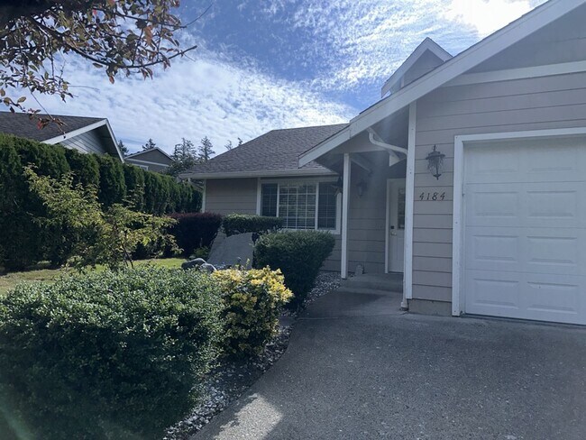 Foto del edificio - 4184 Kramer Ln