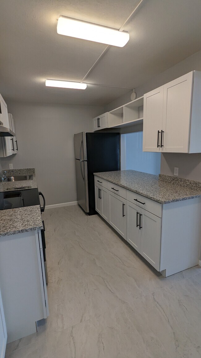 Foto del edificio - 2733 SW Matheson Ave
