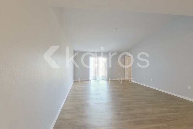 Foto del edificio - 18328 Gibraltar Ln