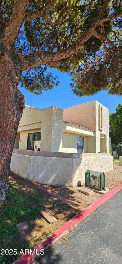 Foto del edificio - 774 E Morningside Dr