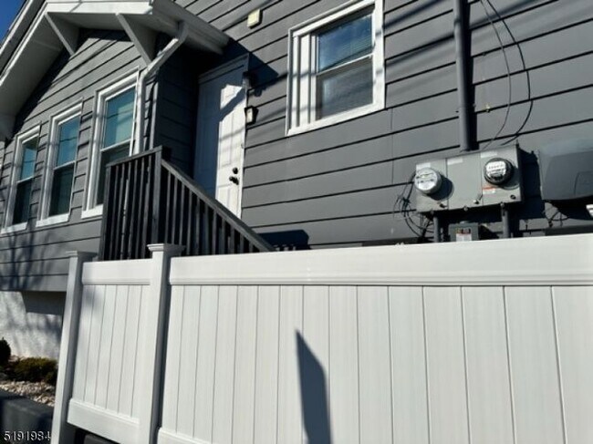 Foto del edificio - 234 Fairview Ave