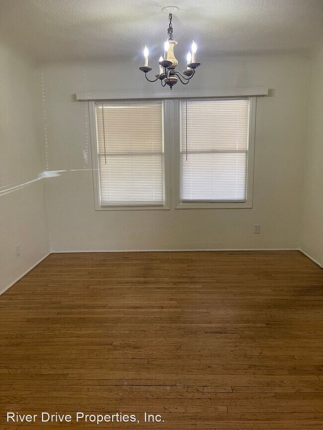 Building Photo - 3 br, 2 bath House - 640 North O Street