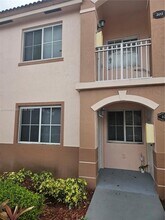Building Photo - 1260 SE 28th Ct