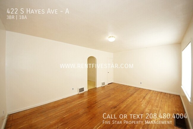 Foto del edificio - 422 S Hayes Ave