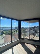 Building Photo - 24 Dundas St