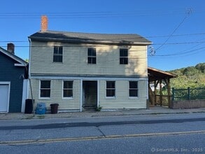 Building Photo - 27 N Main St