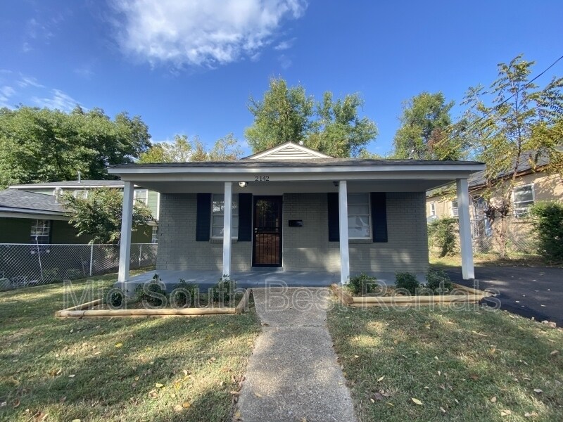 Primary Photo - 2142 Lowell Ave