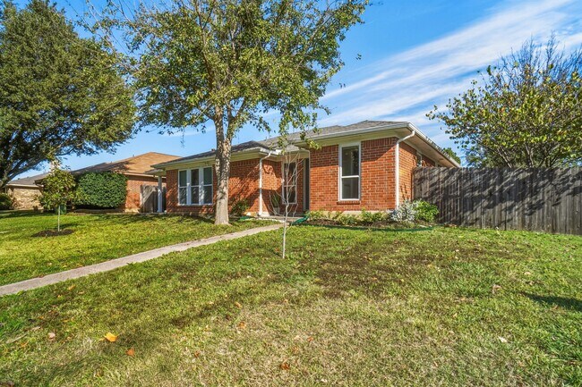 Foto del edificio - 702 Michol St